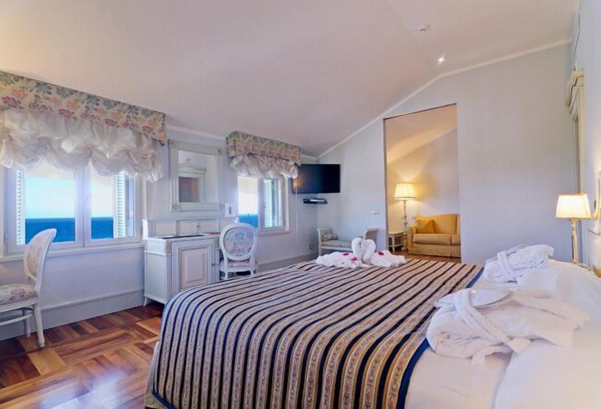 Hotel De Paris Sanremo Dış mekan fotoğraf