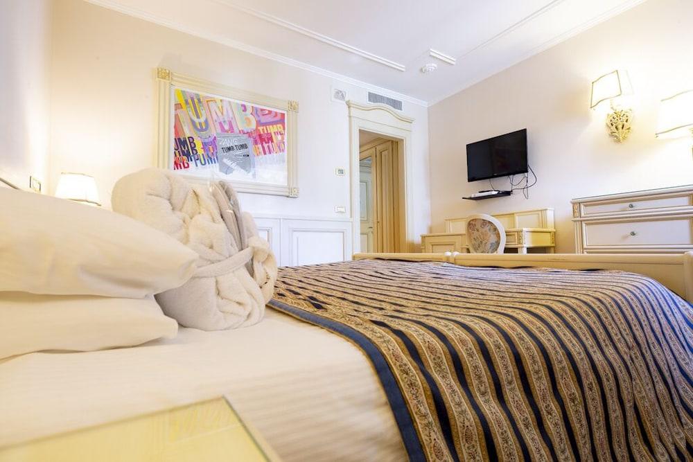 Hotel De Paris Sanremo Dış mekan fotoğraf